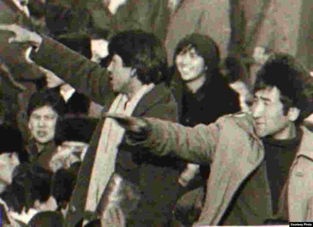 People demonstrate in central Almaty square, then called New Square, on December 17-18, 1986, as thousands took to the streets in spontaneous protest.Are you in one of these photos? We would like to interview you, to hear your story about your life in the 20 years since the Soviet Union collapsed. Please contact us in any language you like -- we will get back to you.