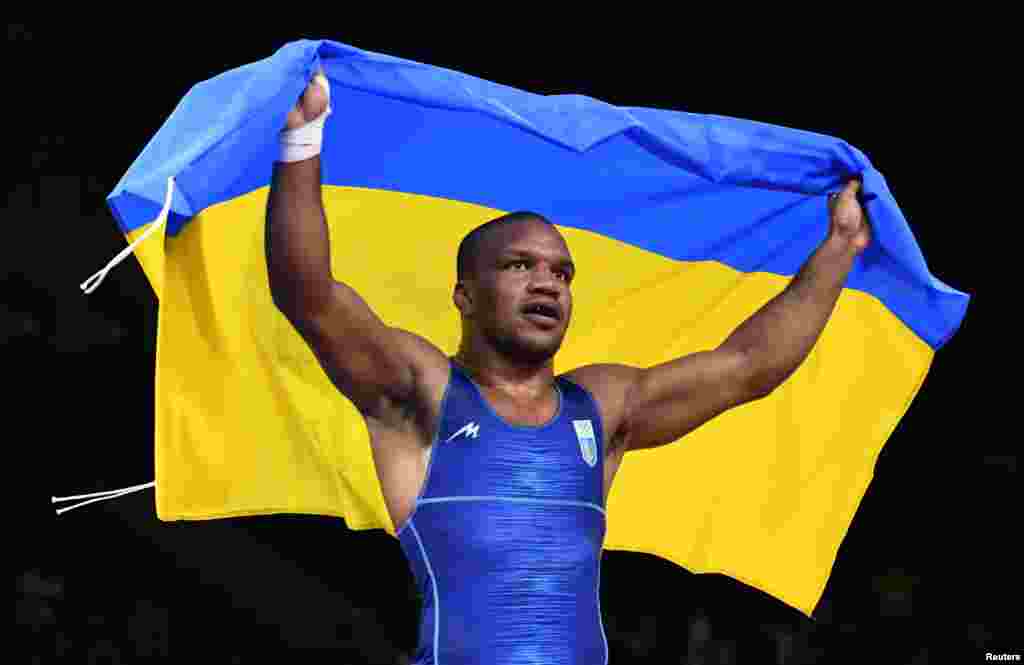 Український борець Жан Беленюк завоював золото на Олімпійських іграх у Токіо, 4 сепня 2021 року