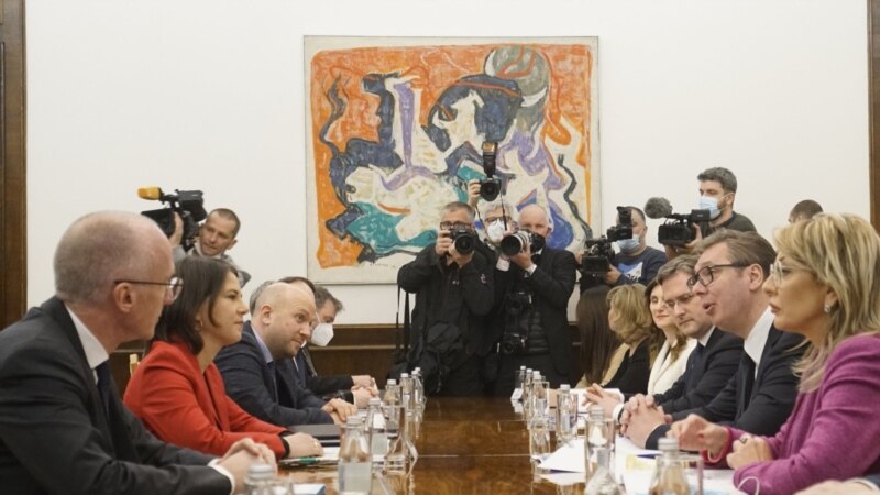 Ministarka spoljnih poslova Nemačke u Beogradu poziva na usaglašavanje sa EU  