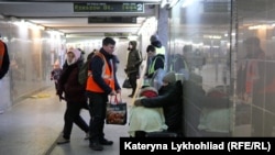 Залізничний вокзал у Польщі, куди прибувають біженці, Перемишль, березень 2022 року