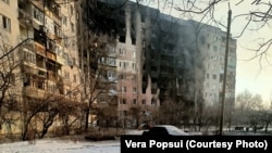 Пошкоджені будинки Сєвєродонецька в результаті обстрілу російськими військами