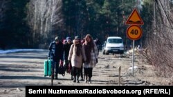 Російська сторона і раніше зривала евакуацію цивільних, обстрілюючи маршрути, за якими мали вивозити людей (фото ілюстративне)
