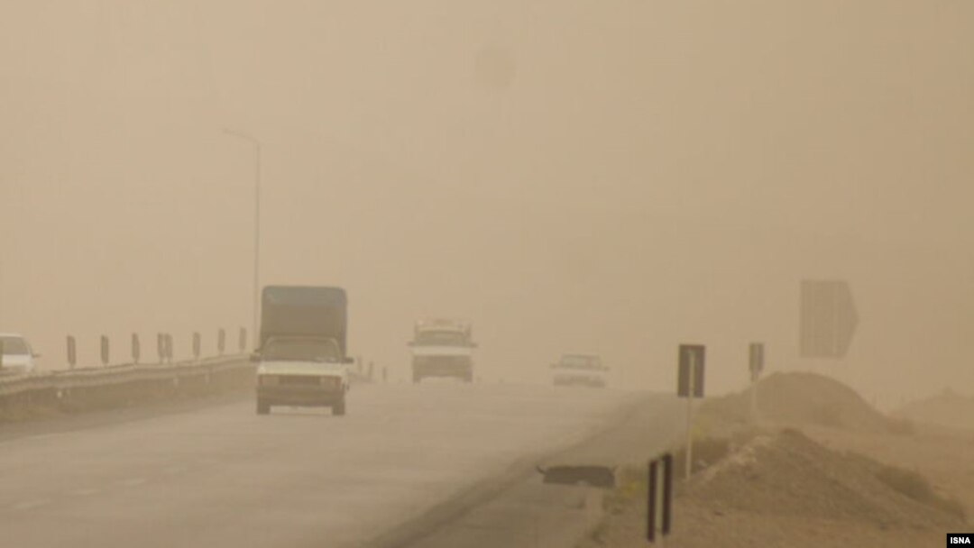 طوفان ریزگرد در یزد، اسفند ۱۴۰۰