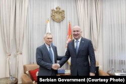 Susret nekadašnjeg ministra Nenada Popovića sa ruskim ambasadorom Aleksandrom Bocan Harčenkom