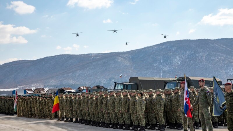 EUFOR-ovo pojačanje na ceremoniji u Butmiru