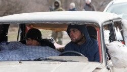 Stanovnici Mariupolja pokušavaju da se evakuišu 17. marta 2022.