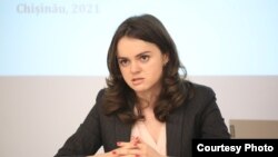 Elena Botezatu, director executiv, organizația La Strada