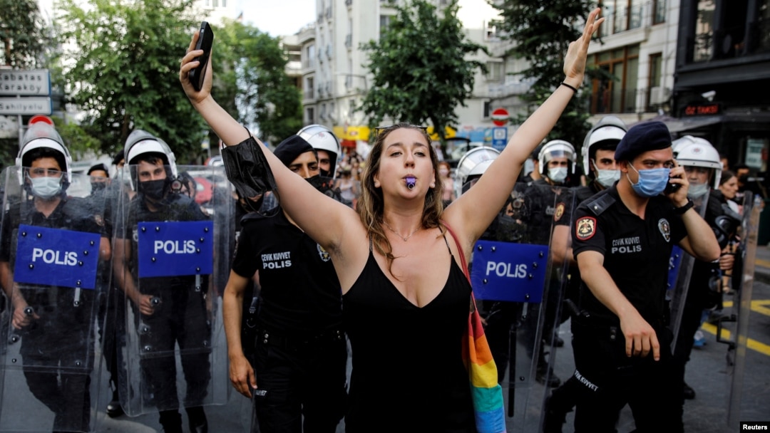 lgbt protester who went viral for standing up to police has released a gay anthem for turkey
