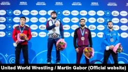 Victor Ciobanu a câștigat medalia de aur la Campionatul mondial de lupte greco-romane din Olso, Norvegia, în octombrie 2021.