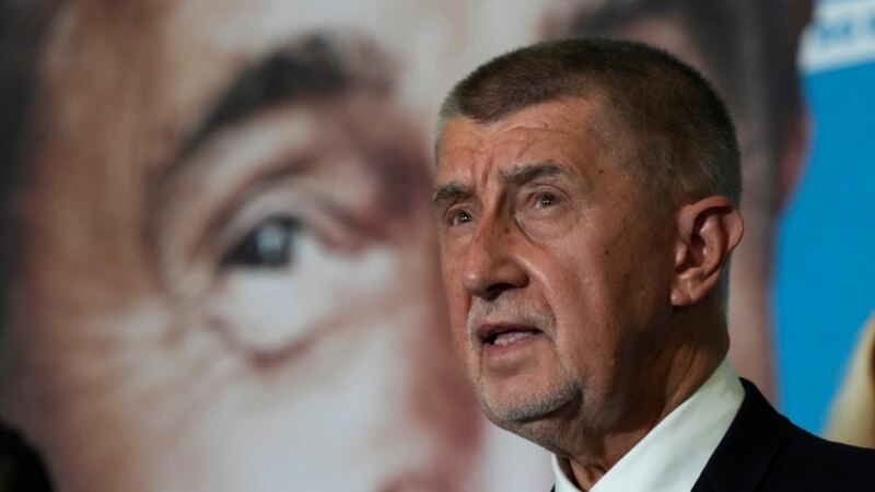 Babis pranon humbjen në zgjedhjet në Çeki