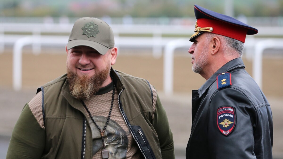 Кадыров и семейный подряд. Кто получил должности в новом правительстве  Чечни?