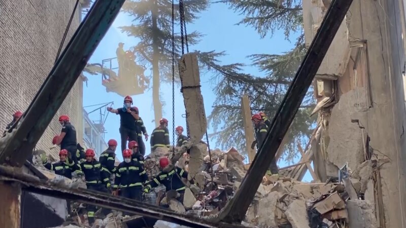 Gruzija: Spasioci tragaju za preživelima nakon rušenja zgrade u Batumiju