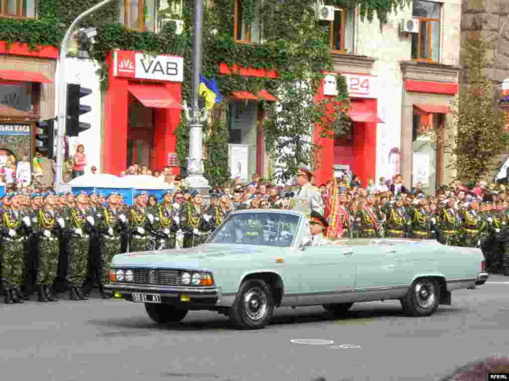 Парад в Києві. День Незалежності 24 серпня 2009