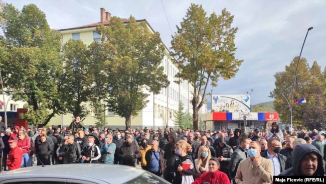 Protesta në veri kundër aksionit policor 