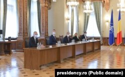 Dacian Cioloș, propunerea de premier a USR, Dan Barna, Stelian Ion, Anca Dragu și Cristian Ghinea au participat la consultările de la Palatul Cotroceni convocate de președintele Iohannis. 11 octombrie 2021.