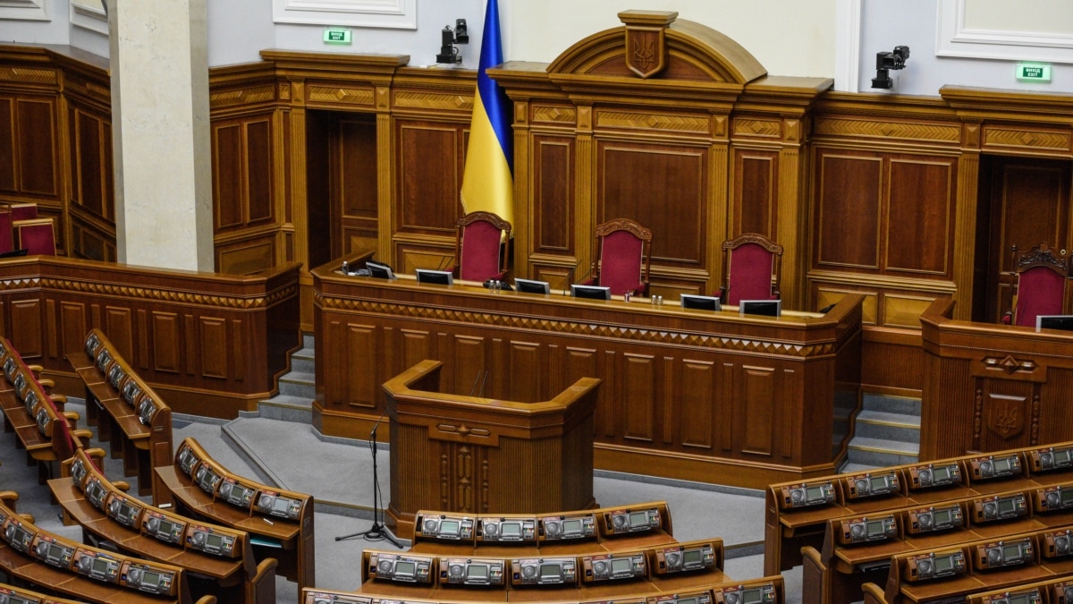 Нардепи зареєстрували в Раді законопроєкт про заборону проросійських партій