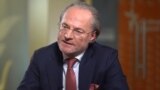 Полина Паунова разговаря с Лозан Панов в Студио България на 13 октомври 2021 г. 
