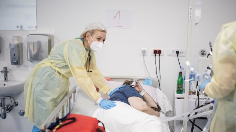 U Srbiji preminulo šest osoba, 589 novozaraženih
