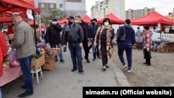 Олена Проценко на ярмарку в Сімферополі, 29 березня 2020 року