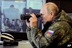 Владимир Путин во время учений "Восток-2022", Владивосток, 6 сентября 2022 года
