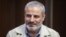 عباس درویش توانگر در زمان ریاست‌جمهوری محمود احمدی‌نژاد، هنگامی که از مسئولان ارشد خبرگزاری تسنیم بود، نیز برای مدت کوتاهی بازداشت شد