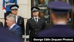 Benone-Marian Matei, șeful Poliției Naționale, în dreapta imaginii.