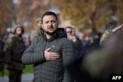 Volodimir Zelenski spune că Rusia îi mobilizează pe cei pe care vrea să îi arunce la moarte, în timp ce Ucraina mobilizează lumea civilizată.