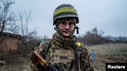 Arcok az ukrajnai frontvonalból