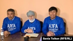 Слева направо: оппозиционные активисты Амангельды Джахин, Бибигуль Имангалиева, Марат Жыланбаев. Архивное фото