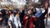 رینا امیری خطاب به زنان و دختران افغان: صدای تانرا می‌شنوم و در کنار تان ایستاده ام