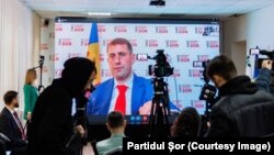 Ilan Șor, liderul Partidului Șor într-o conferință de presă susținută de la distanță, după ce a fugit din R. Moldova unde este cercetat penal și acuzat de comiterea mai multor infracțiuni grave