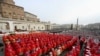 Pred hiljadama vjernika u Vatikanu sahranjen papa Benedikt XVI
