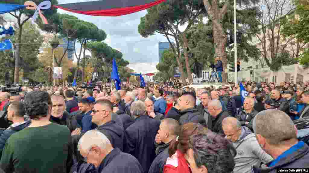 Protesta kundër Qeverisë Rama, e organizuar nga PD-ja në Tiranë.