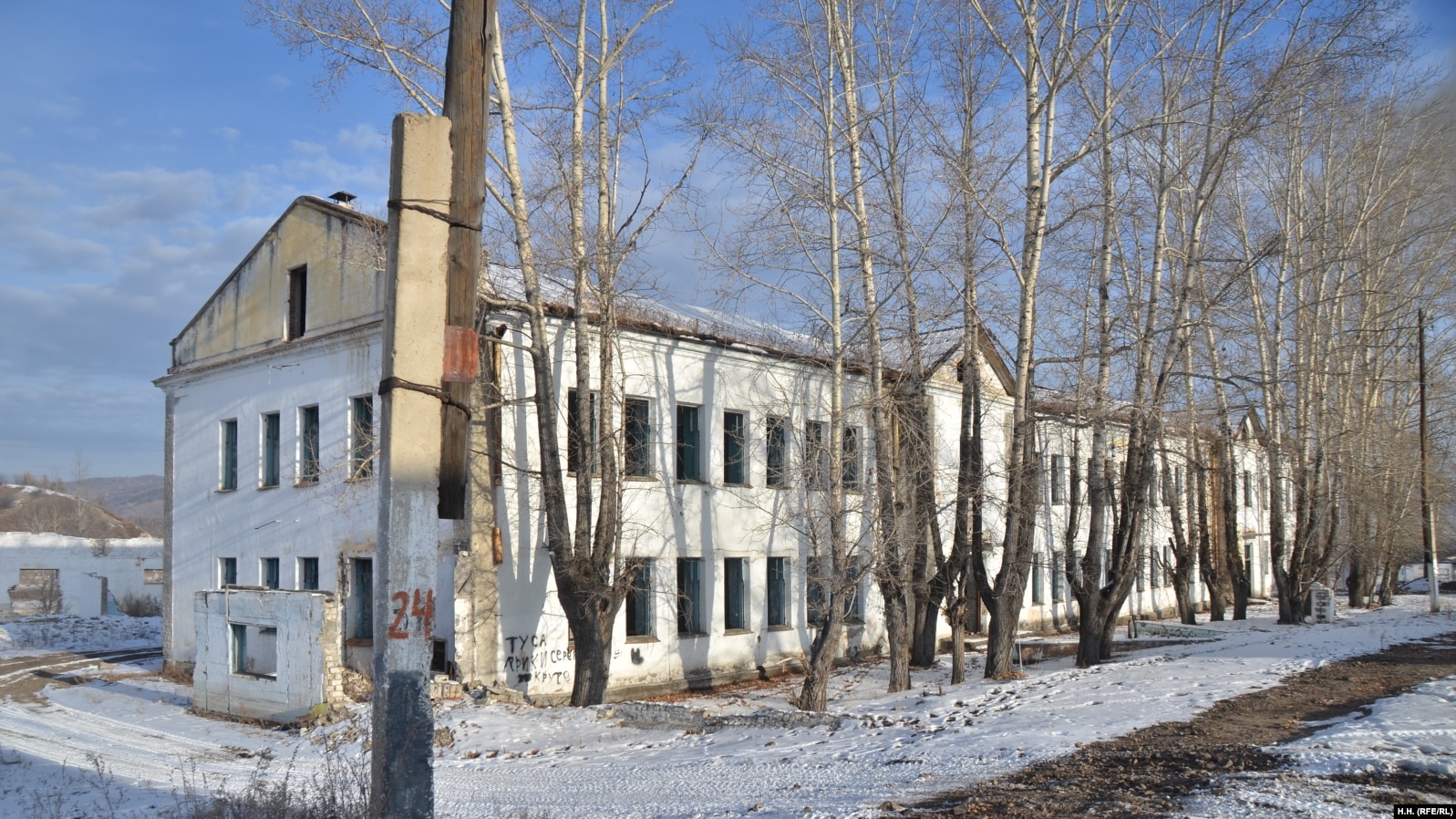 Заброшенная швейная фабрика, Букачача, Забайкальский край