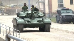 Refugjatët e përfshirë në modernizimin e tankeve për Ukrainën 