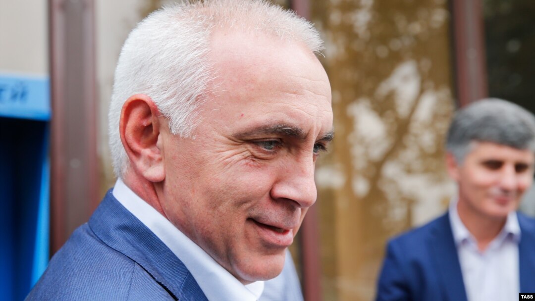Алхас Квициниа
