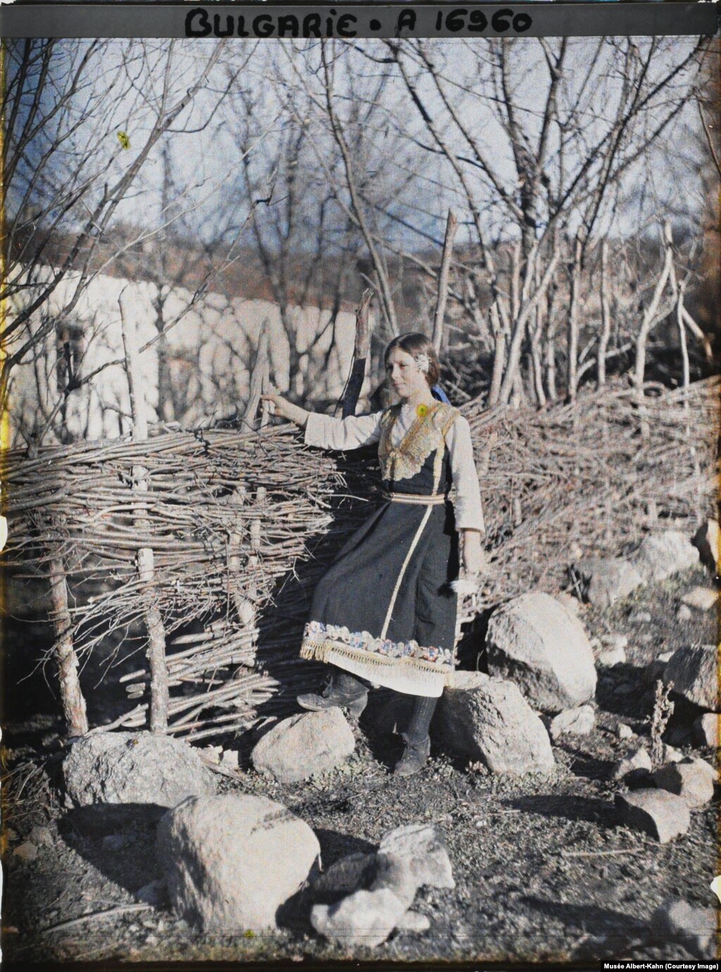 Një vajzë bullgare në Vladaya, Bullgari, në vitin 1918.