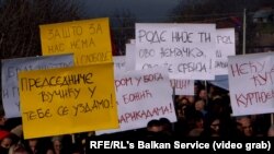 Protest al etnicilor sârbi din nordul Kosovoului