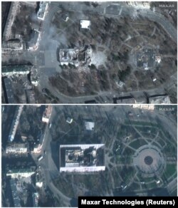 Kombinovana slika prikazuje uništeno pozorište u Mariupolju, Ukrajina, 29. marta 2022. (gore), i zaštitni paravan postavljen oko njega (dole), 30. novembra 2022.