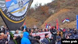 Protesti na srpskoj strani Jarinja, na granici sa Kosovom, koje je organizovala proruska ultradesničarska grupa Narodne patrole, 18. decembar 2022.