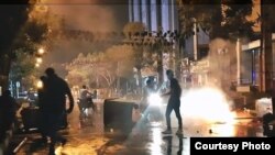 تصویری از اعتراضات در شهر مورموری