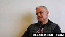 პარლამენტის წევრი თემურ ჯანაშია. 