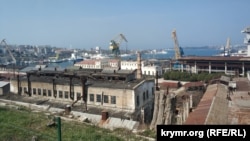 Разрушенные цеха Севморзавода, Севастополь