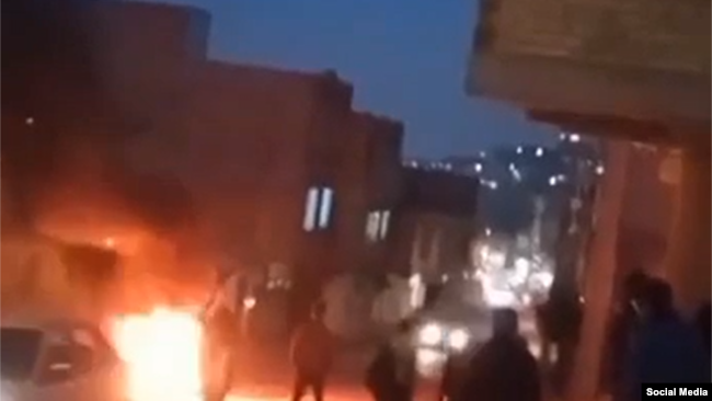تصویری ویدیویی از اعتراضات در مهاباد