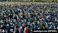 Nagorno-Karabakh - Thousands of Karabakh Armenians demonstrate in Stepanakert, December 25, 2022.
