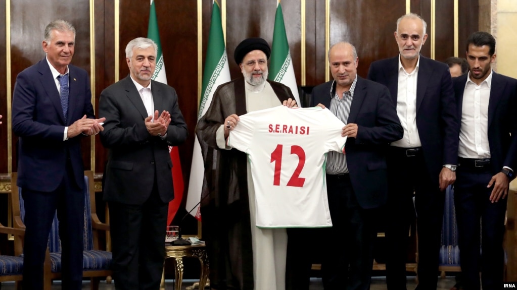 دیدار اعضا و مسئولان تیم ملی فوتبال ایران با ابراهیم رئیسی پیش از اعزام به جام جهانی