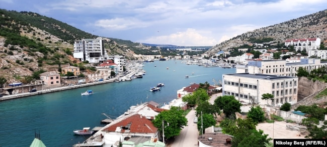 The property market in Balaklava has gone from boom to bust as elsewhere in Crimea.