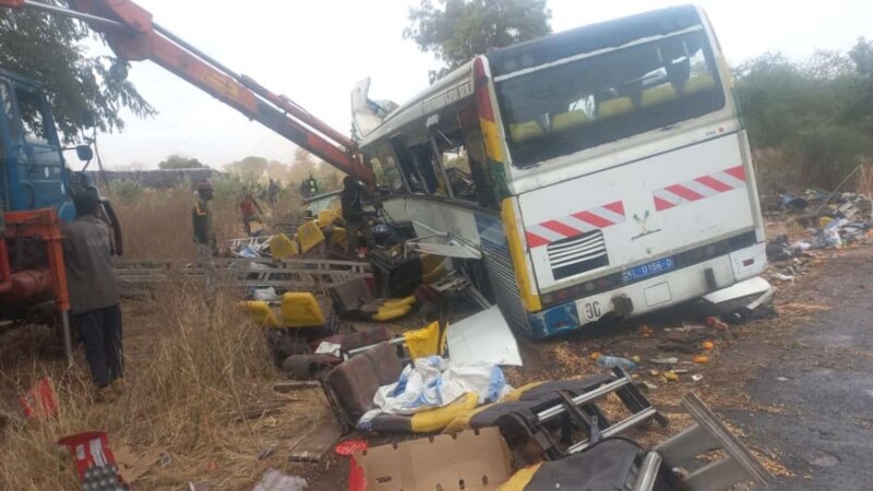 Во судир на автобуси во Сенегал 38 мртви и 87 повредени