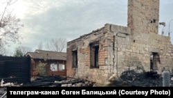 Последствия ночного пожара в комплексе "Привал охотника" в оккупированном Мелитополе, 11 декабря, 2022 года
