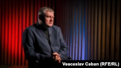 Născut la 30 iunie 1976, Oleg Horjan a fost unul din puținii opozanți ai regimului de la Tiraspol, care locuiau în stânga Nistrului.